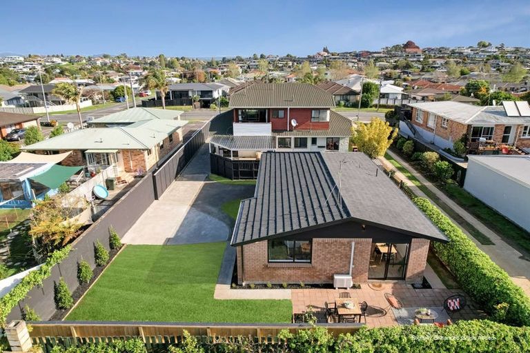 Photo of property in 207b Ngatai Road, Otumoetai, Tauranga, 3110