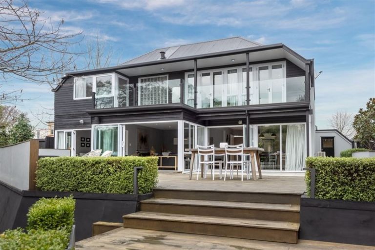 Photo of property in 3/37 Totara Street, Fendalton, Christchurch, 8041