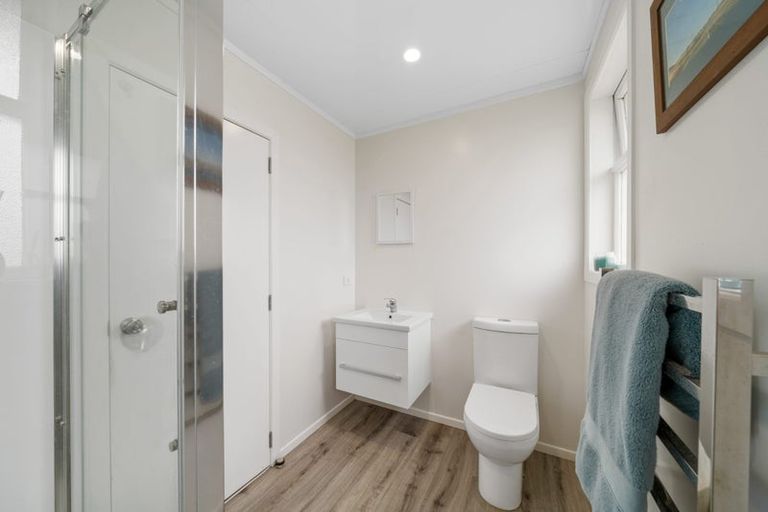 Photo of property in 17 Caduceus Place, Ascot Park, Porirua, 5024