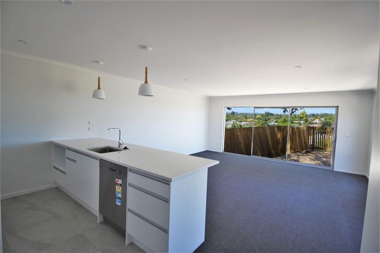 Photo of property in 1/70 Mahoe Street, Melville, Hamilton, 3206