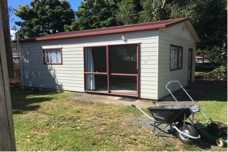 Photo of property in 33 First Avenue, Avenues, Whangarei, 0110