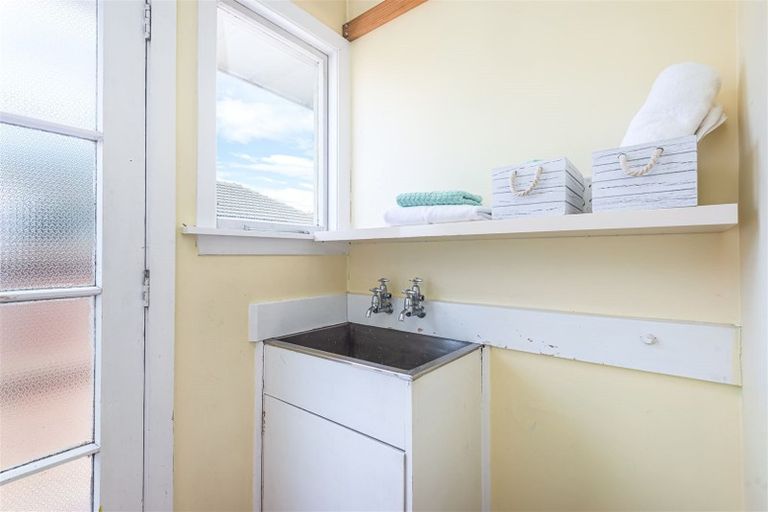 Photo of property in 209 Grimseys Road, Redwood, Christchurch, 8051