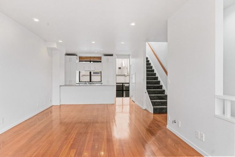 Photo of property in 9/28 Williamson Avenue, Grey Lynn, Auckland, 1021