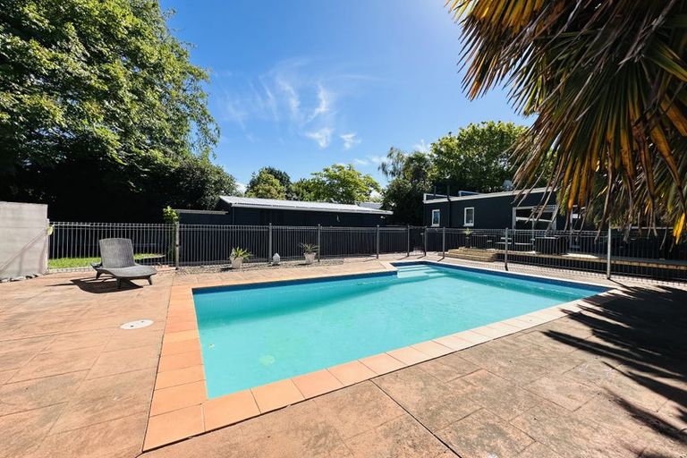 Photo of property in 1107 Caroline Road, Mayfair, Hastings, 4122