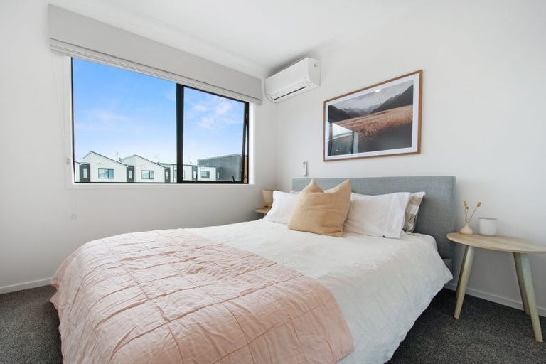 Photo of property in 47 David Carnegie Road, Hobsonville, Auckland, 0616