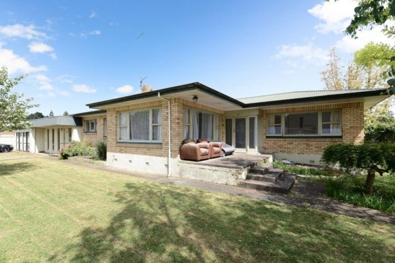 Photo of property in 1 Panair Crescent, Hillcrest, Hamilton, 3216