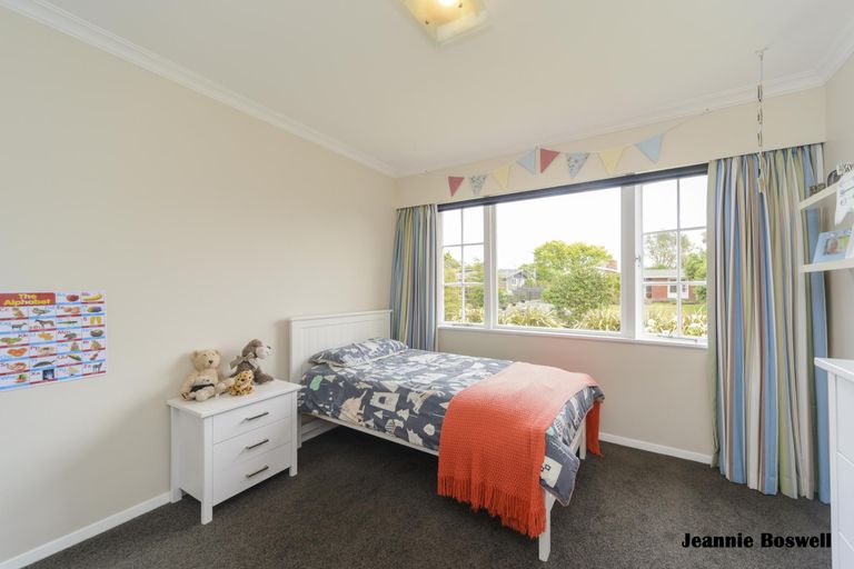 Photo of property in 58 Newcastle Street, Hokowhitu, Palmerston North, 4410