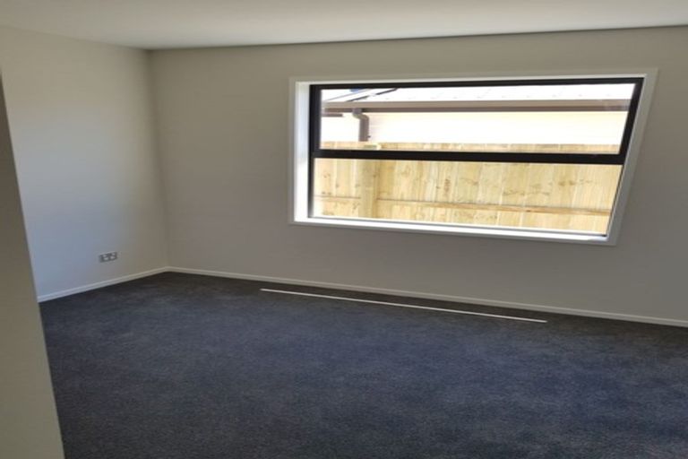 Photo of property in 22b Pakaraka Drive, Papakura, 2110