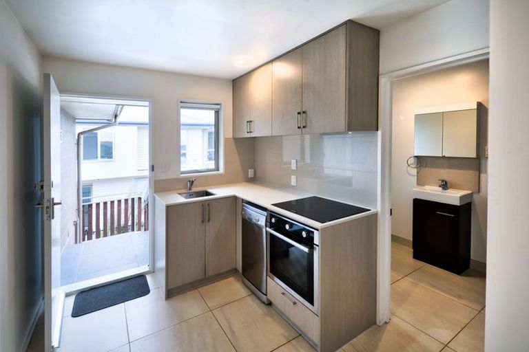 Photo of property in 7/290 Barbadoes Street, Christchurch Central, Christchurch, 8011