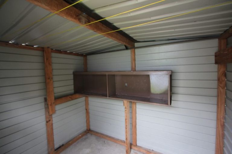 Photo of property in 90 Wilkie Crescent, Naenae, Lower Hutt, 5011