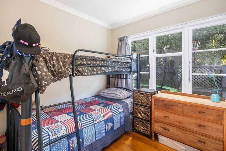 Photo of property in 34 Chesterton Street, Johnsonville, Wellington, 6037