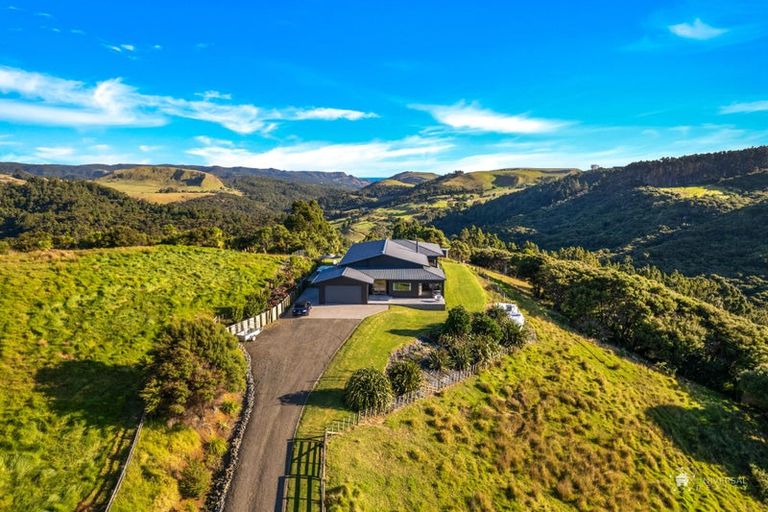 Photo of property in 123 Taiapa Valley Road, Muriwai, Waimauku, 0881