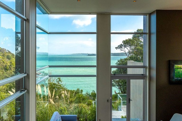Photo of property in 53 Kennedy Point Road, Surfdale, Waiheke Island, 1081