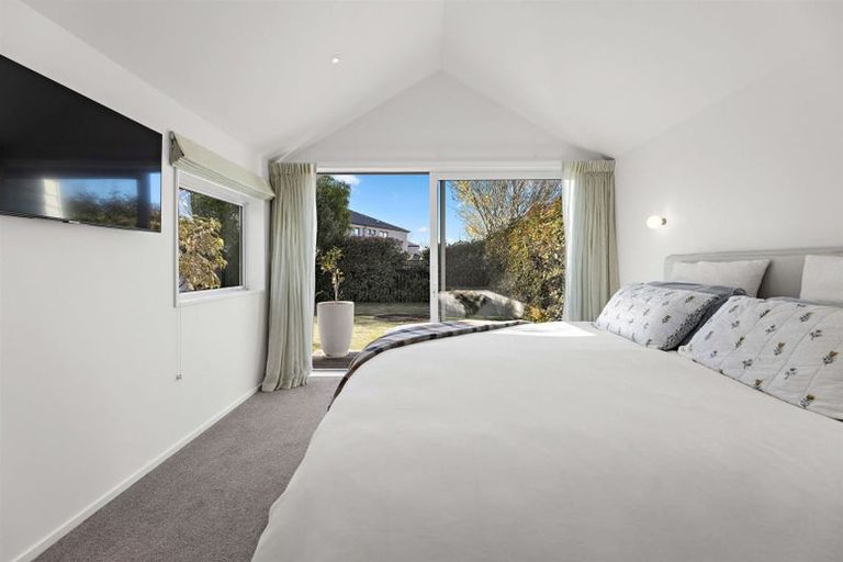 Photo of property in 24 Kenwyn Avenue, St Albans, Christchurch, 8052