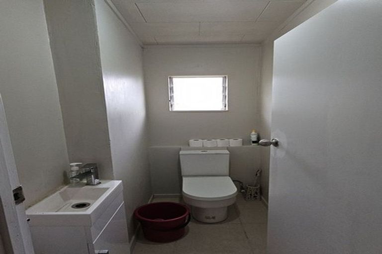 Photo of property in 91 Wallace Road, Mangere Bridge, Auckland, 2022