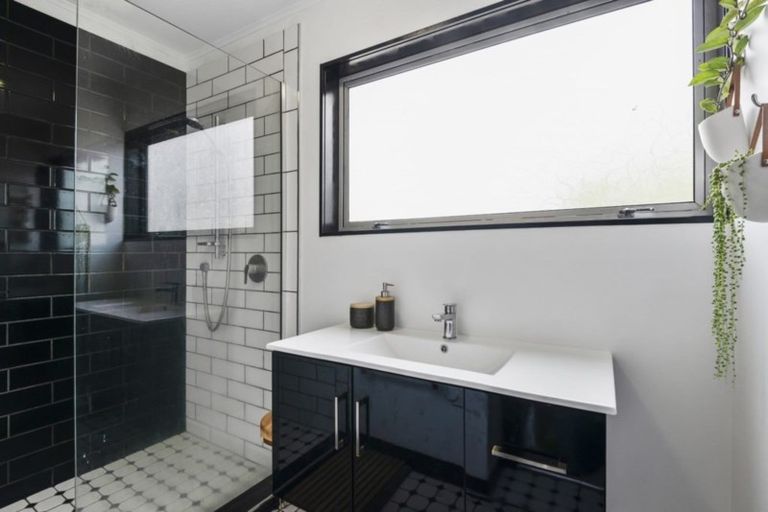 Photo of property in 20c Fairfield Avenue, Addington, Christchurch, 8024