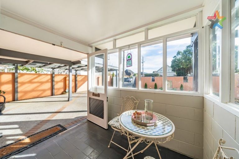 Photo of property in 57 Oroua Street, Eastbourne, Lower Hutt, 5013