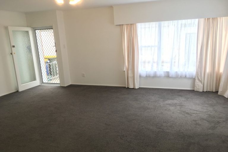 Photo of property in 4/21 Thornton Road, Milford, Auckland, 0620