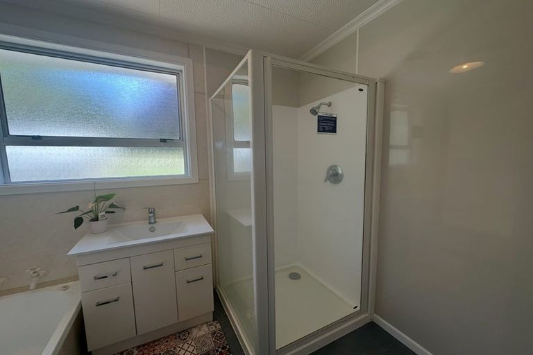 Photo of property in 73 Mould Street, Waitara, 4320