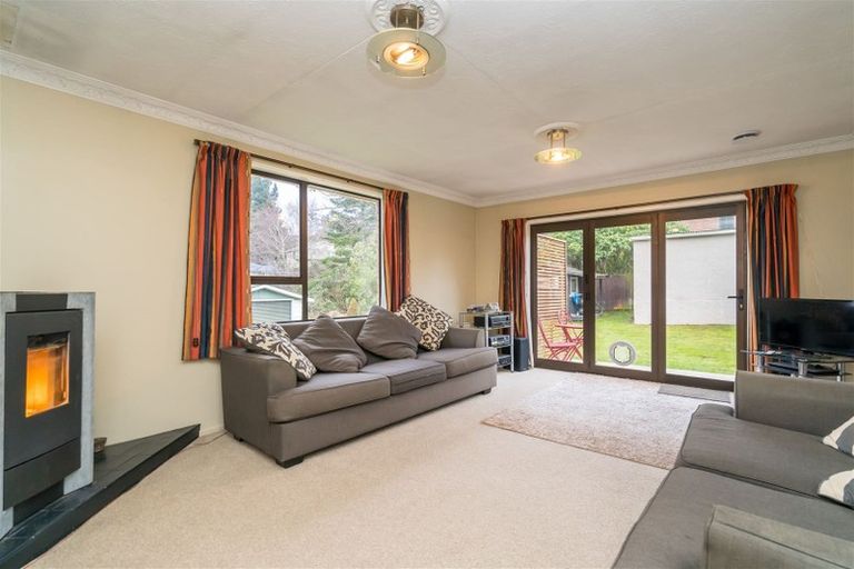 Photo of property in 382 Kaikorai Valley Road, Bradford, Dunedin, 9011