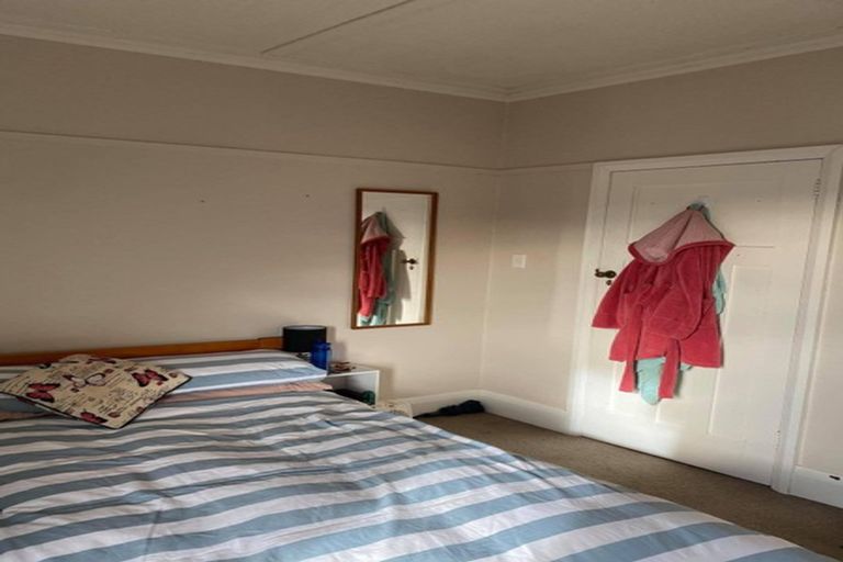 Photo of property in 5 Kinross Street, Kelburn, Wellington, 6012