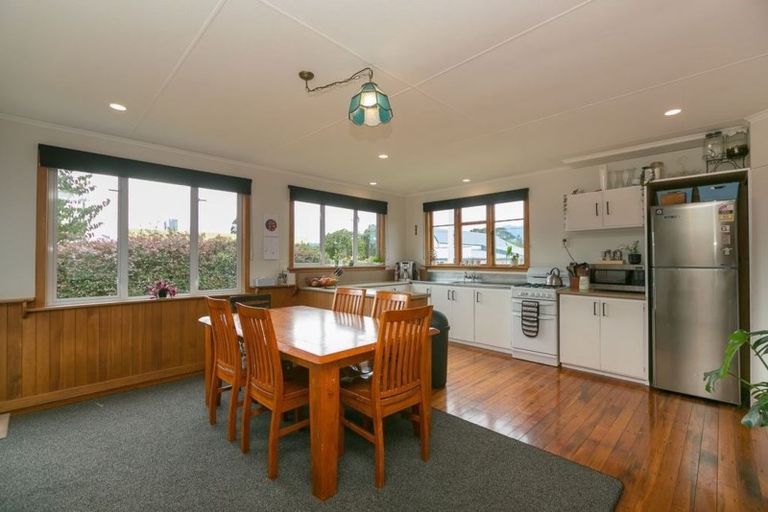 Photo of property in 4 Old South Road, Okato, 4335