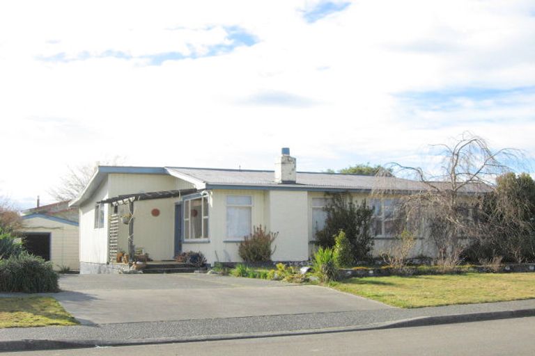 Photo of property in 32 Pompolona Street, Te Anau, 9600