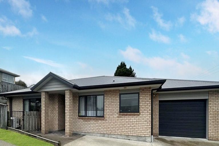 Photo of property in 98a Kawaha Point Road, Kawaha Point, Rotorua, 3010