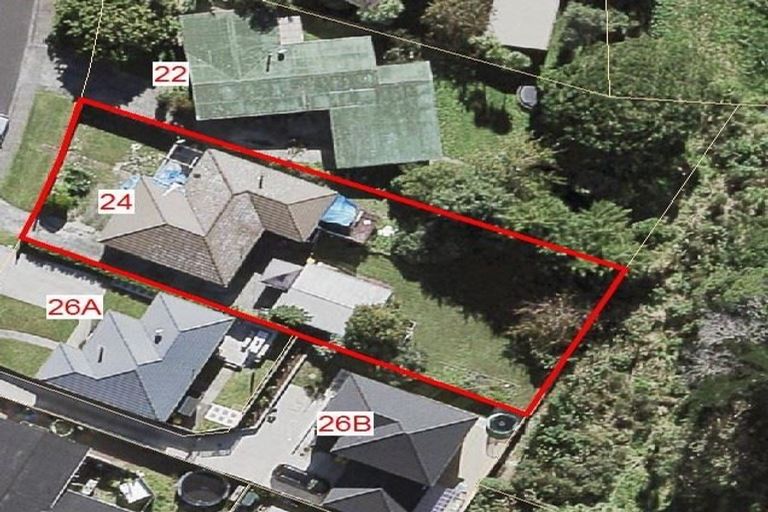 Photo of property in 24 Finlow Drive, Te Atatu South, Auckland, 0610