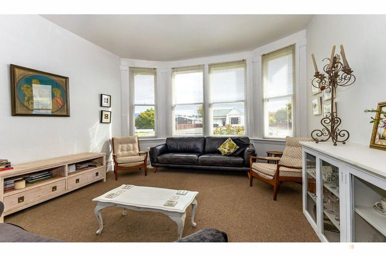 Photo of property in 32 Augustine Street, Waimate, 7924