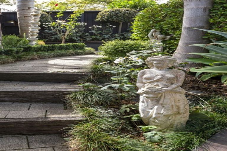 Photo of property in 45 Cockle Road, Cockle Bay, Auckland, 2014