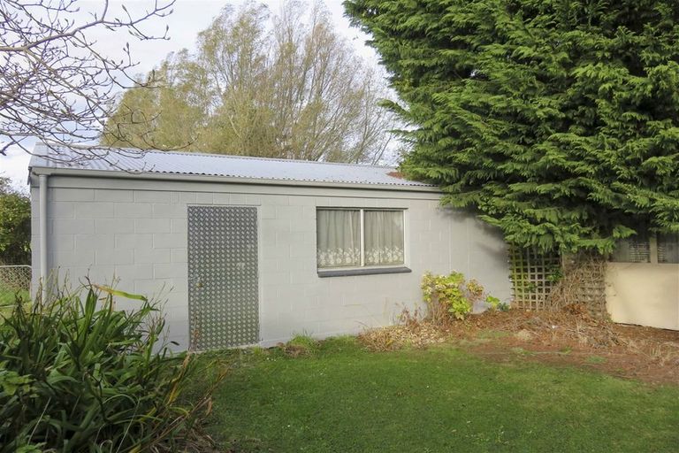 Photo of property in 351 Bay Road, West Plains, Invercargill, 9879