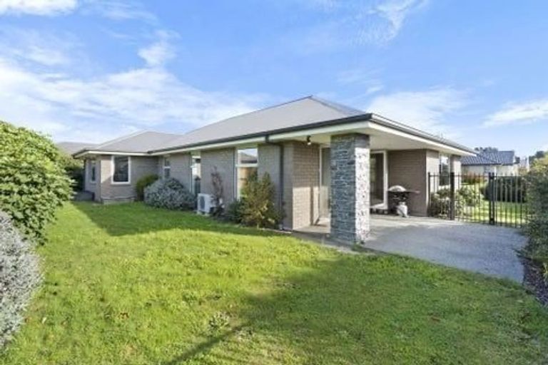 Photo of property in 11 Fernham Way, Rolleston, 7615