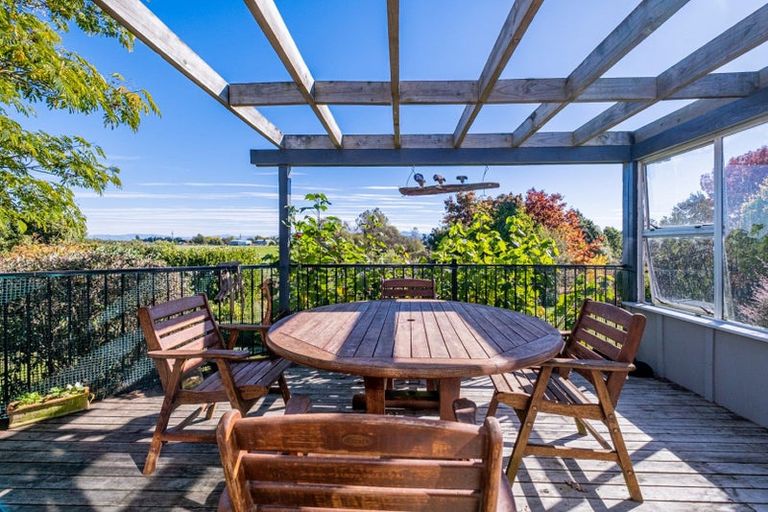 Photo of property in 68 Iverach Road, Temuka, 7985