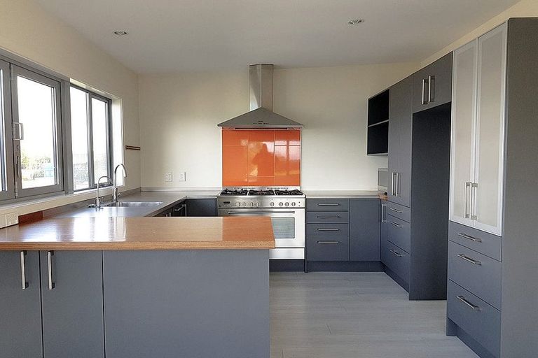 Photo of property in 156 Homebush Road, Khandallah, Wellington, 6035