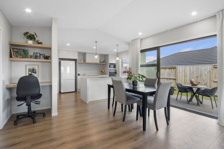 Photo of property in 3 Pataki Place, Omokoroa, 3114