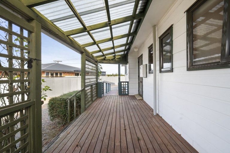 Photo of property in 37 Pukepapa Road, Marton, 4710