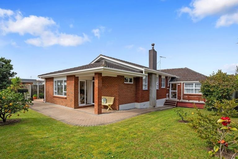 Photo of property in 80 Eban Avenue, Hillcrest, Auckland, 0627