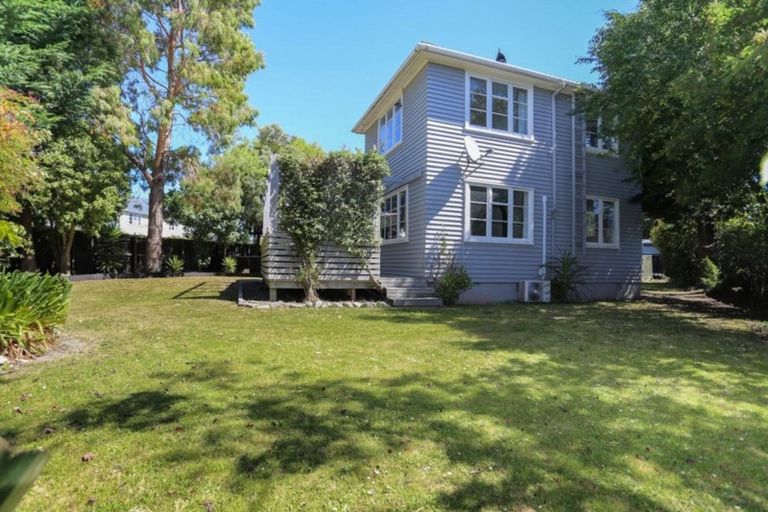 Photo of property in 13 Rowcliffe Crescent, Avonside, Christchurch, 8061