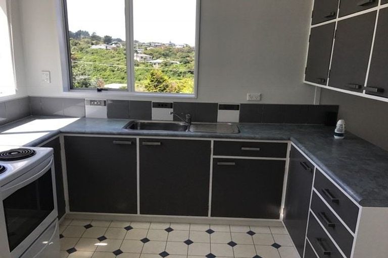 Photo of property in 163b Miromiro Road, Normandale, Lower Hutt, 5010