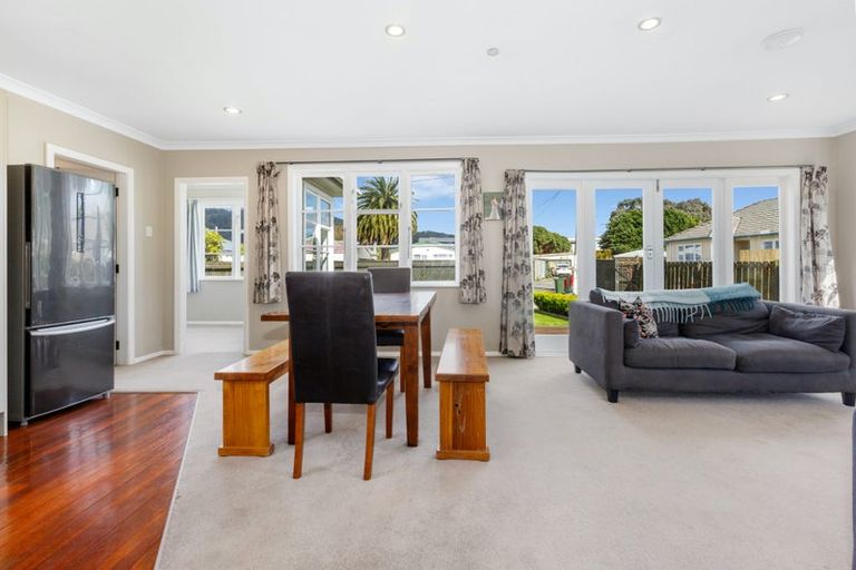 Photo of property in 80 Hyde Street, Wainuiomata, Lower Hutt, 5014