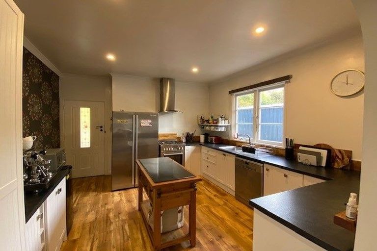 Photo of property in 210 Stone Street, Wanaka, 9305