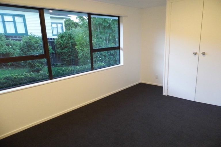 Photo of property in 2/20 Eastdale Road, Avondale, Auckland, 1026