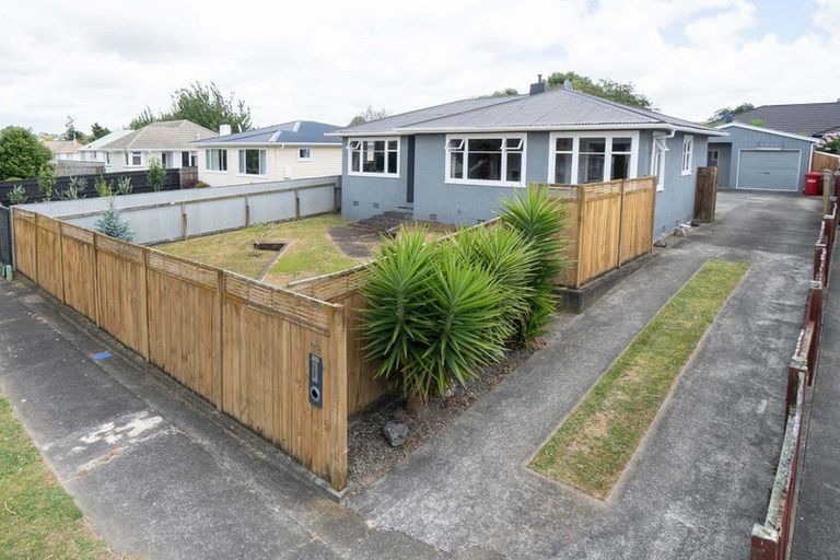 Photo of property in 29 Galway Avenue, Hokowhitu, Palmerston North, 4410