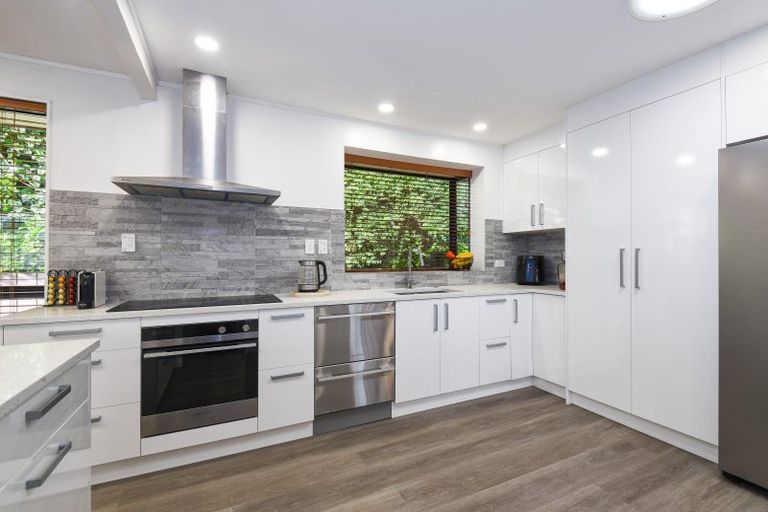 Photo of property in 9 Orchard Place, Lynmore, Rotorua, 3010