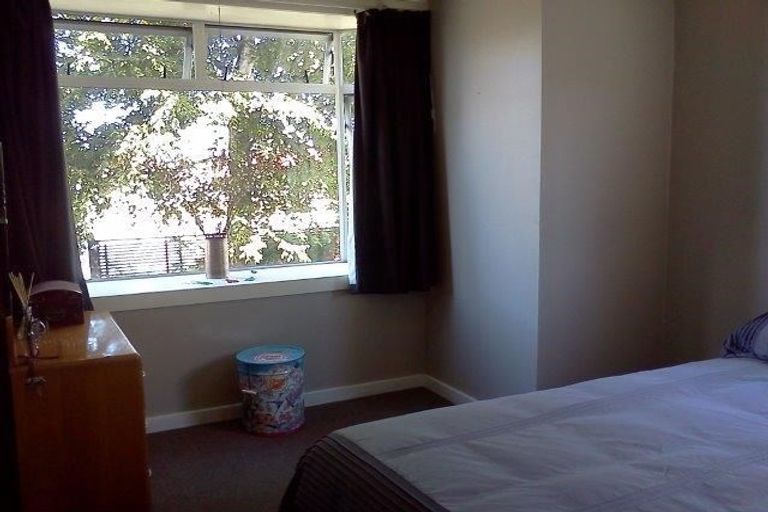 Photo of property in 35 Raymond Street, West End, Timaru, 7910