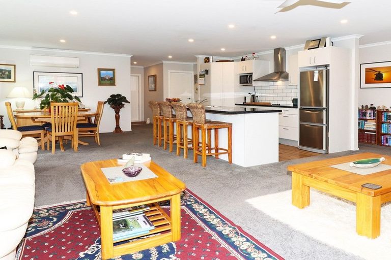 Photo of property in 3 Austin Reid Avenue, Carterton, 5713