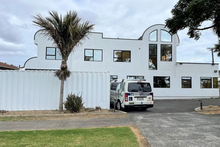 Photo of property in 32a Elliot Street, Howick, Auckland, 2014