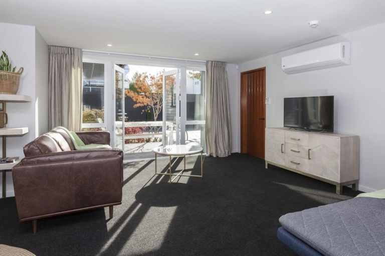 Photo of property in 138 Papanui Road, Merivale, Christchurch, 8014