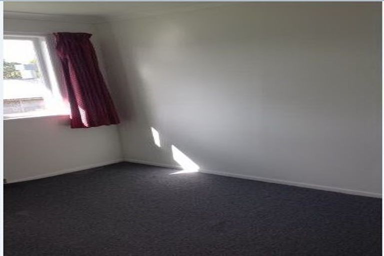 Photo of property in 2 View Street, Maungaturoto, 0520